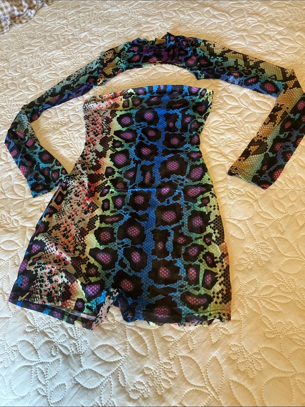 Two Piece Multi-Color Snake Print Romper - Picture 3 of 6